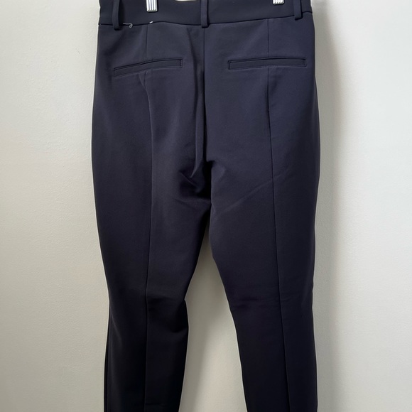 EXPRESS - Picture 3 of 3